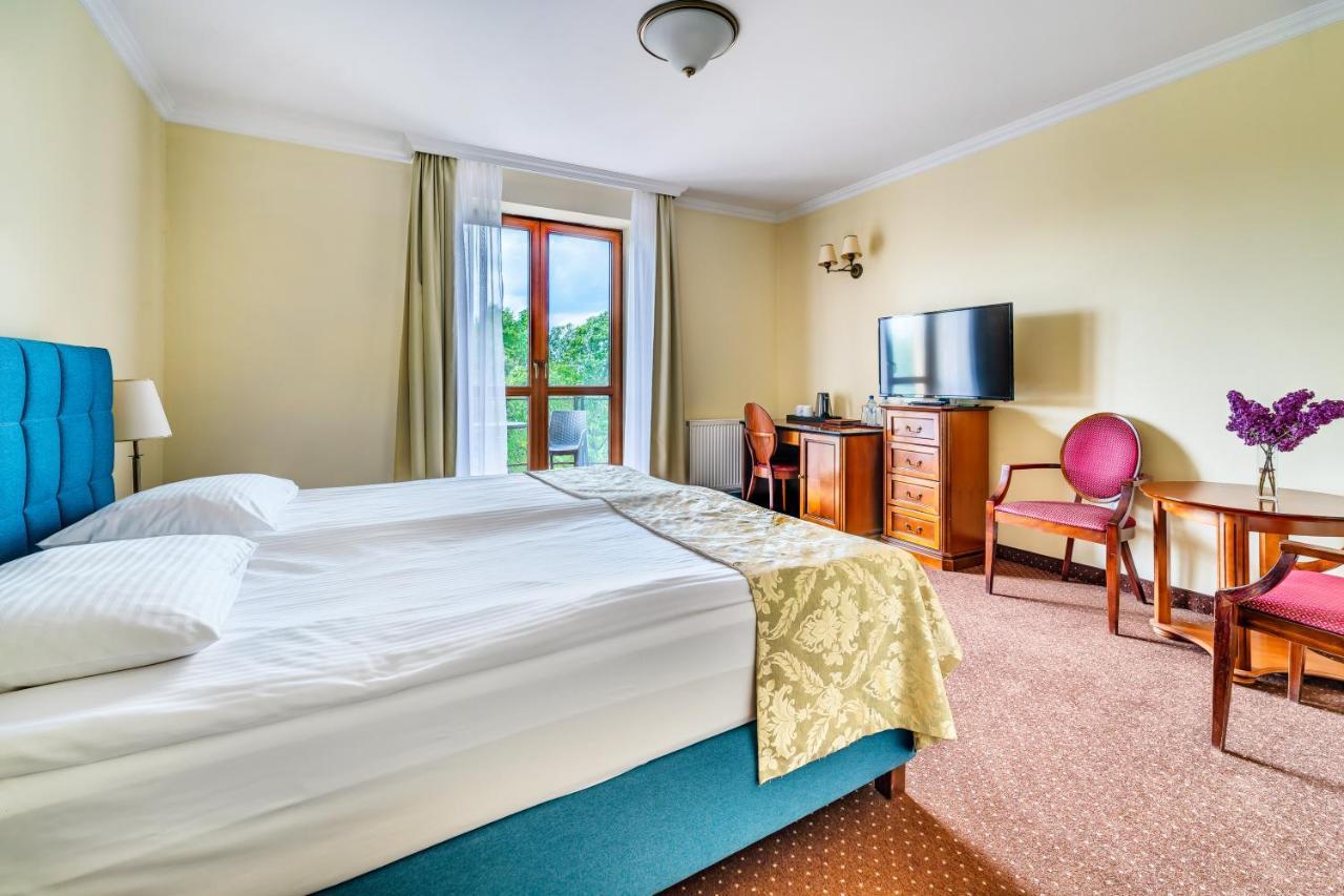 Hotel Pan Tadeusz Serock Exteriér fotografie
