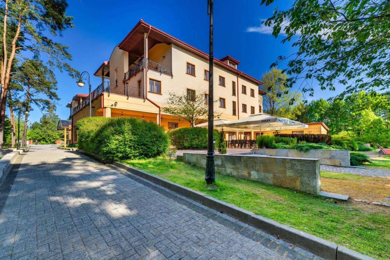 Hotel Pan Tadeusz Serock Exteriér fotografie