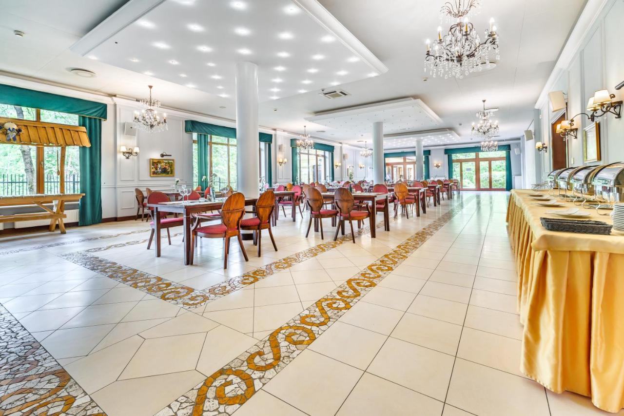 Hotel Pan Tadeusz Serock Exteriér fotografie