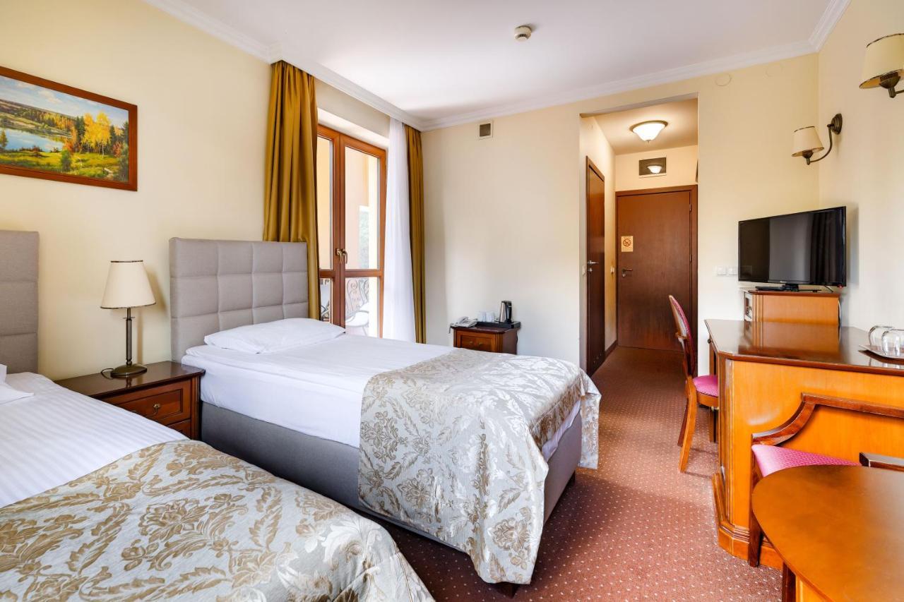 Hotel Pan Tadeusz Serock Exteriér fotografie
