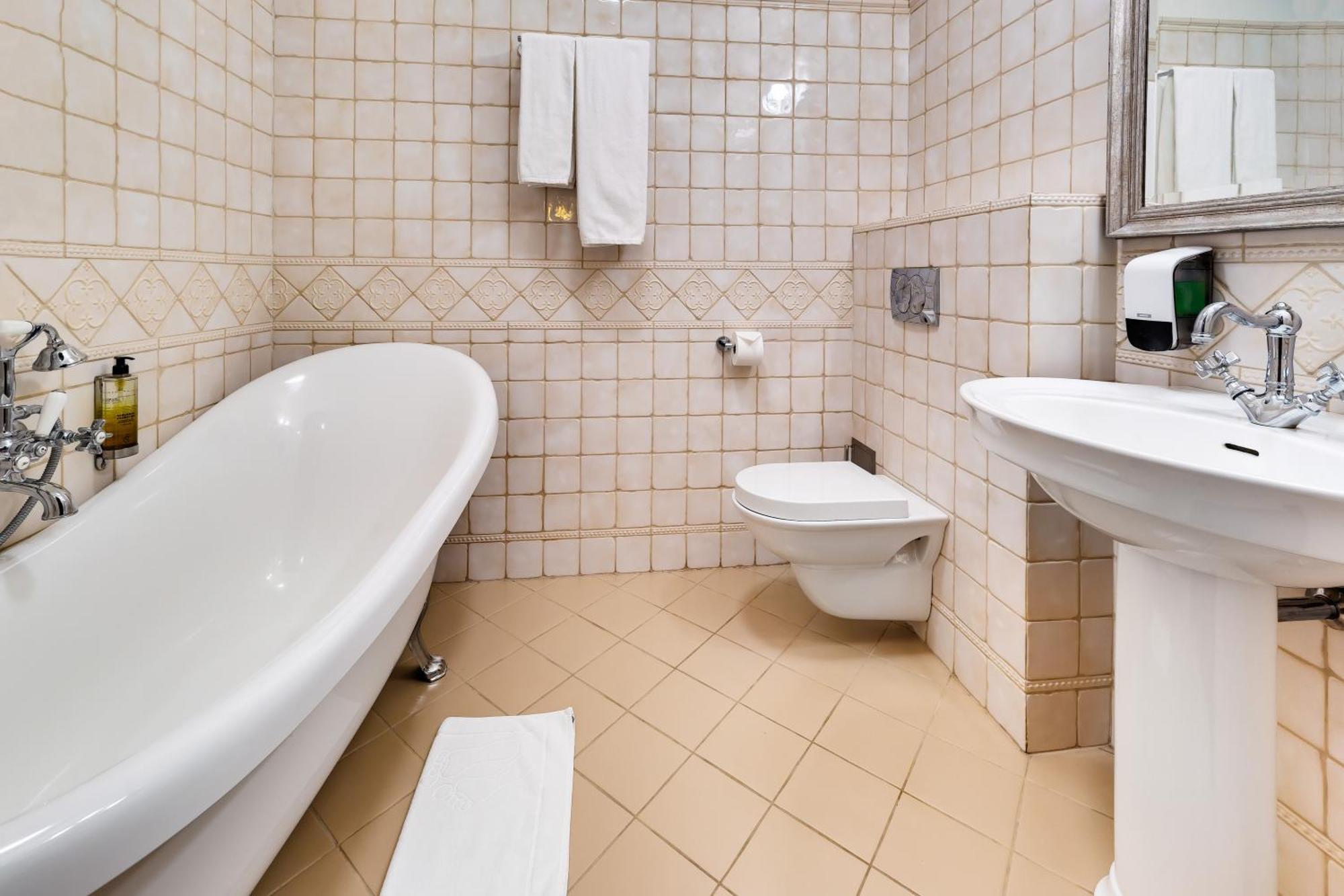 Hotel Pan Tadeusz Serock Exteriér fotografie