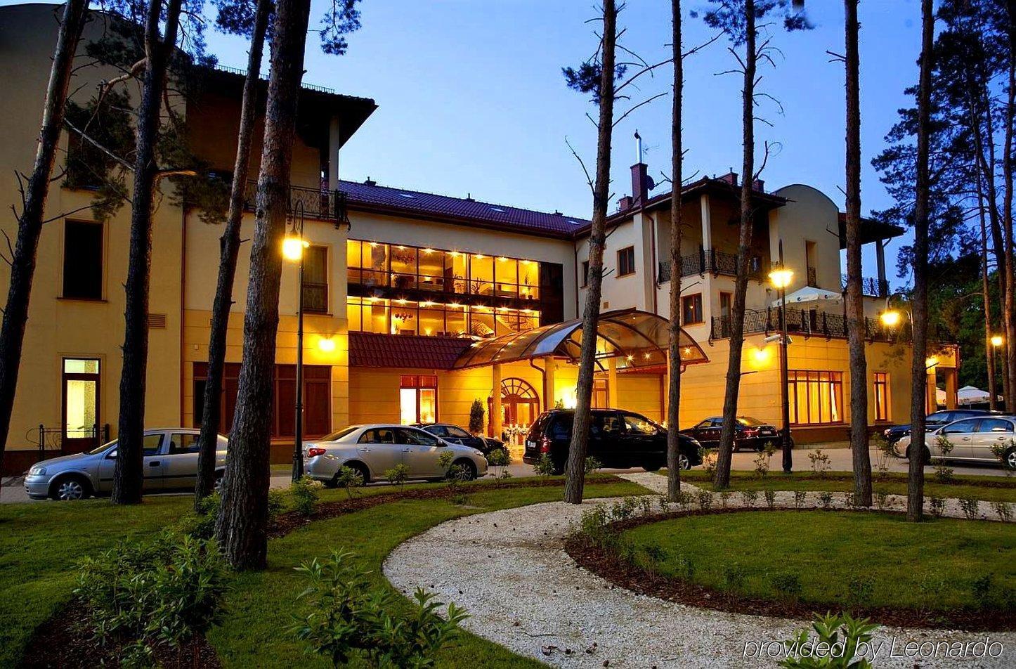 Hotel Pan Tadeusz Serock Exteriér fotografie