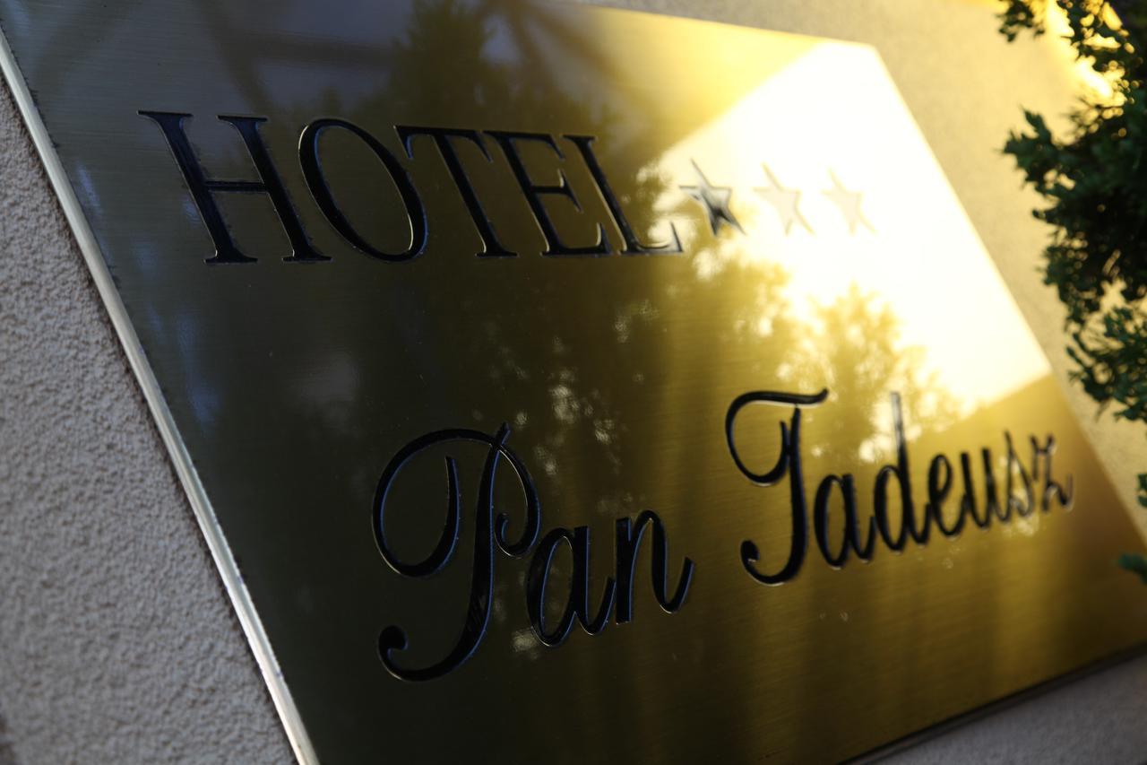 Hotel Pan Tadeusz Serock Exteriér fotografie